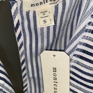 size small,never worn, still has the tag,brand new